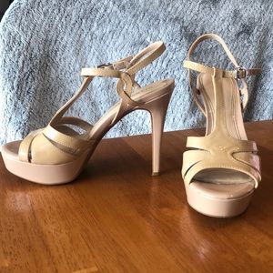 Gianni Bini platform heels